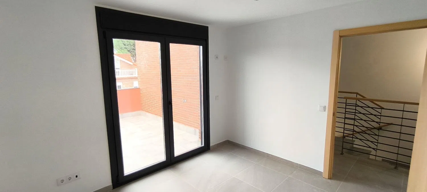 Chalet pareado en calle de las Golondrinas, 4 a - Foto 2