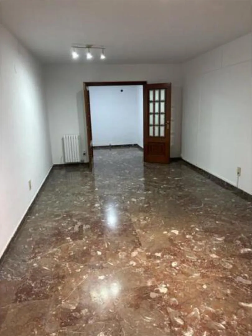 Piso en Zona Gomez Laguna - Foto 9