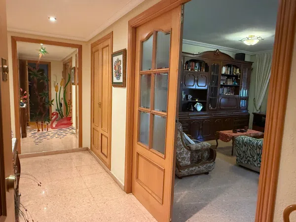 Piso en Plaza d'Amèrica, 3, Campoamor - Foto 2