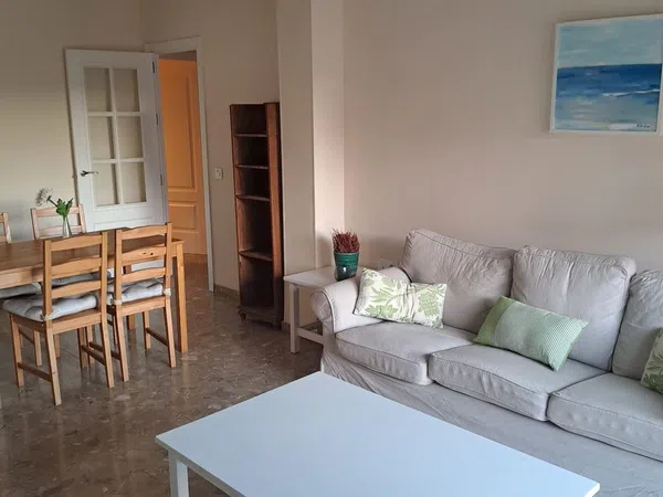 Piso en Avenida de la Reina Mercedes, 37, Reina Mercedes - Heliópolis - Foto 2