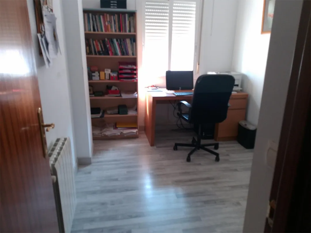 Piso en  Carrer de l'Òmnium Cultural 4 - Foto 27