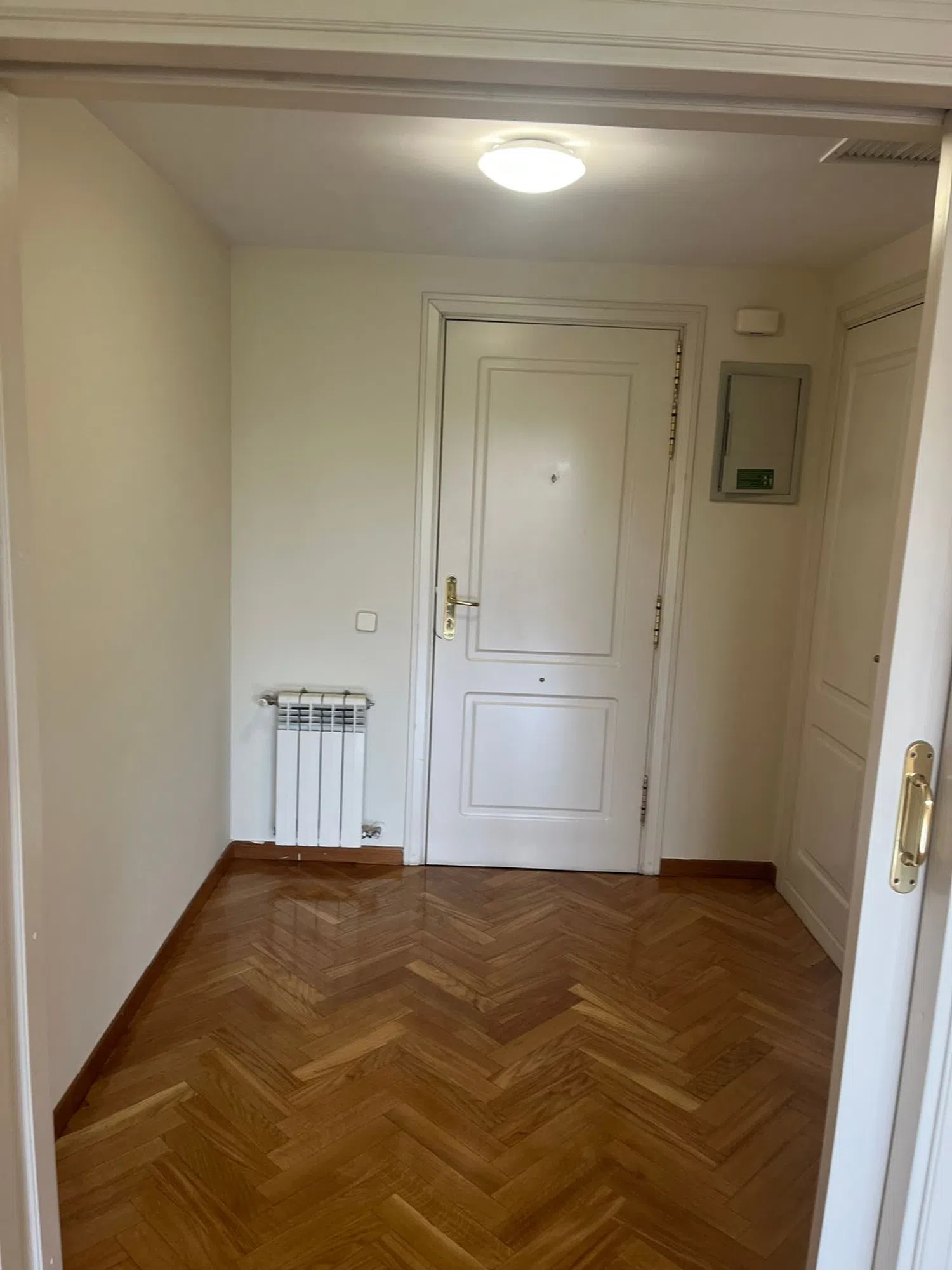 Piso en via de las Dos Castillas, 25 - Foto 4