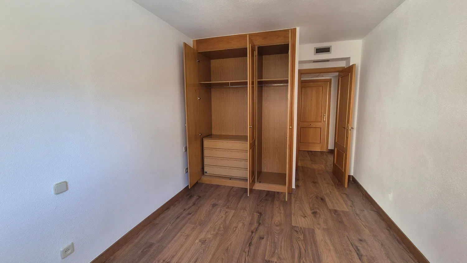 Piso en calle Bahía de Almería, 28 - Foto 11