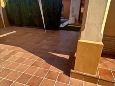 Casa adosada en CASA PAREADA 240 m2 PISCINA - Foto 9