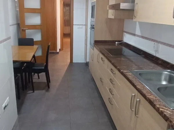Piso en Calle de Jesús Martí Martín, 12, Zona Estación-Universidad - Foto 4