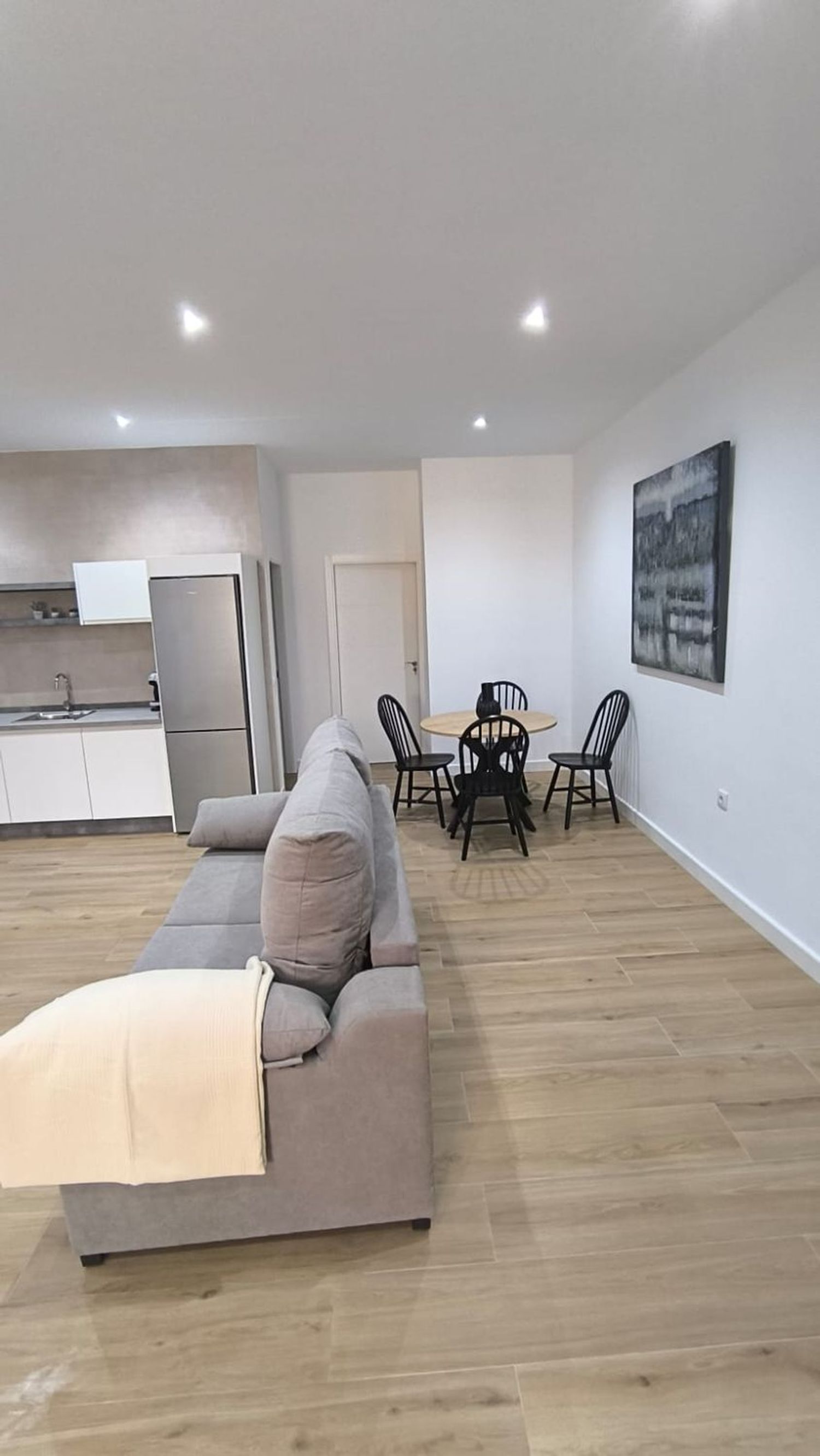 Piso en calle Ángel Falquina, 3