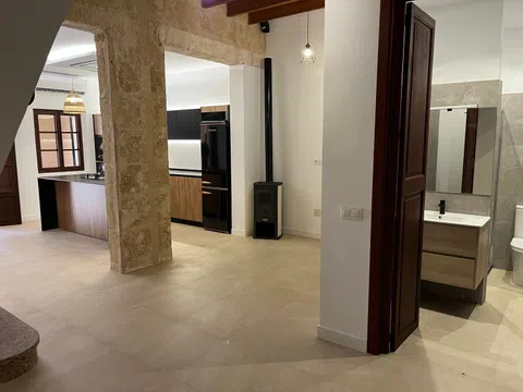 Chalet adosado en calle d'en Ripoll, 18