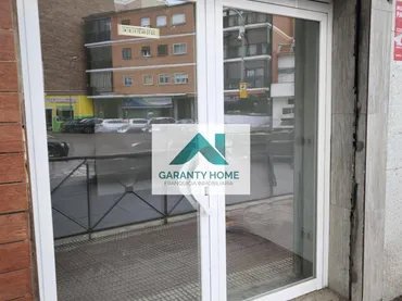Local comercial en  Calle Asturias - Foto 1