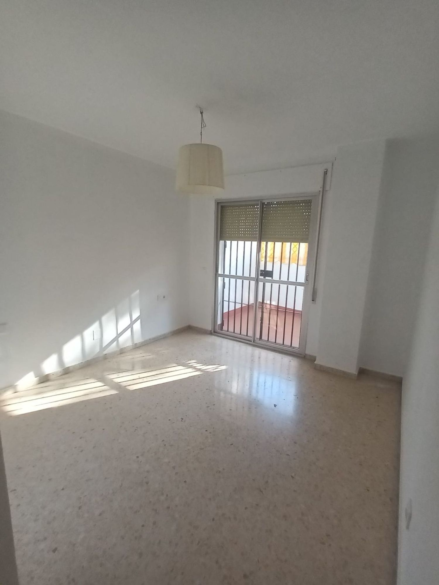 Piso en Calle Meridiana - Foto 12