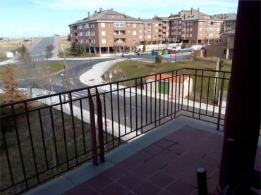 Piso en Hervencias - Foto 1