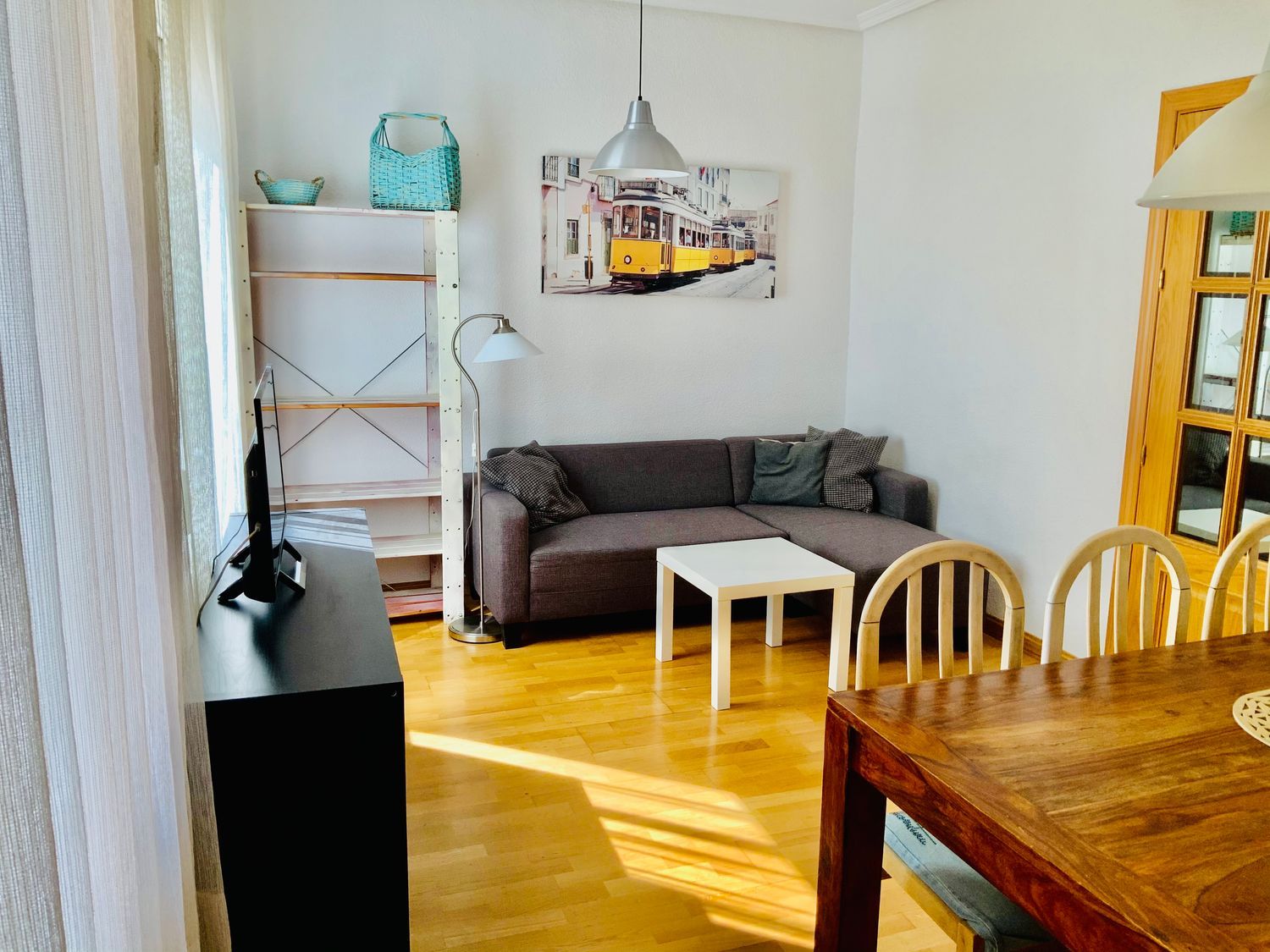 Piso en calle de la Reina Mercedes, 8 - Foto 1