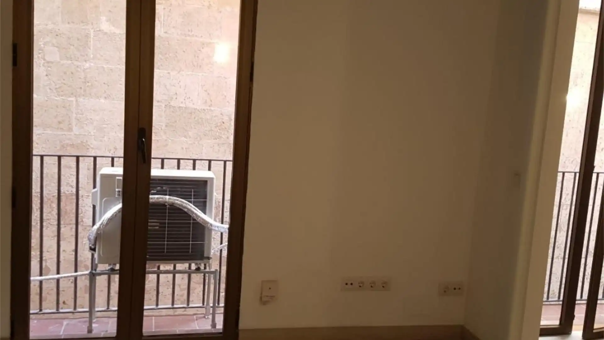 Piso en  Carrer del Sant Crist 4 - Foto 2