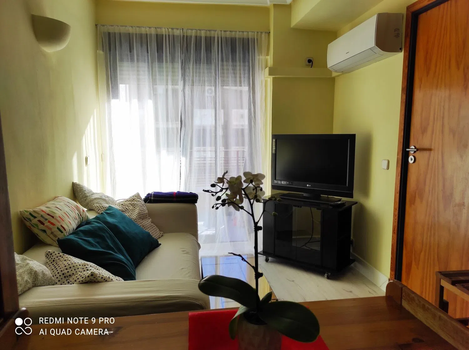 Piso en calle Clara del Rey, 39 - Foto 2