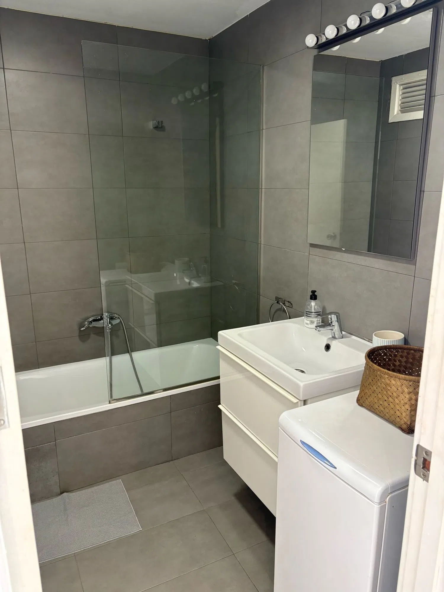 Estudio en calle Poeta Vila y Blanco, 2 -4 - Foto 2