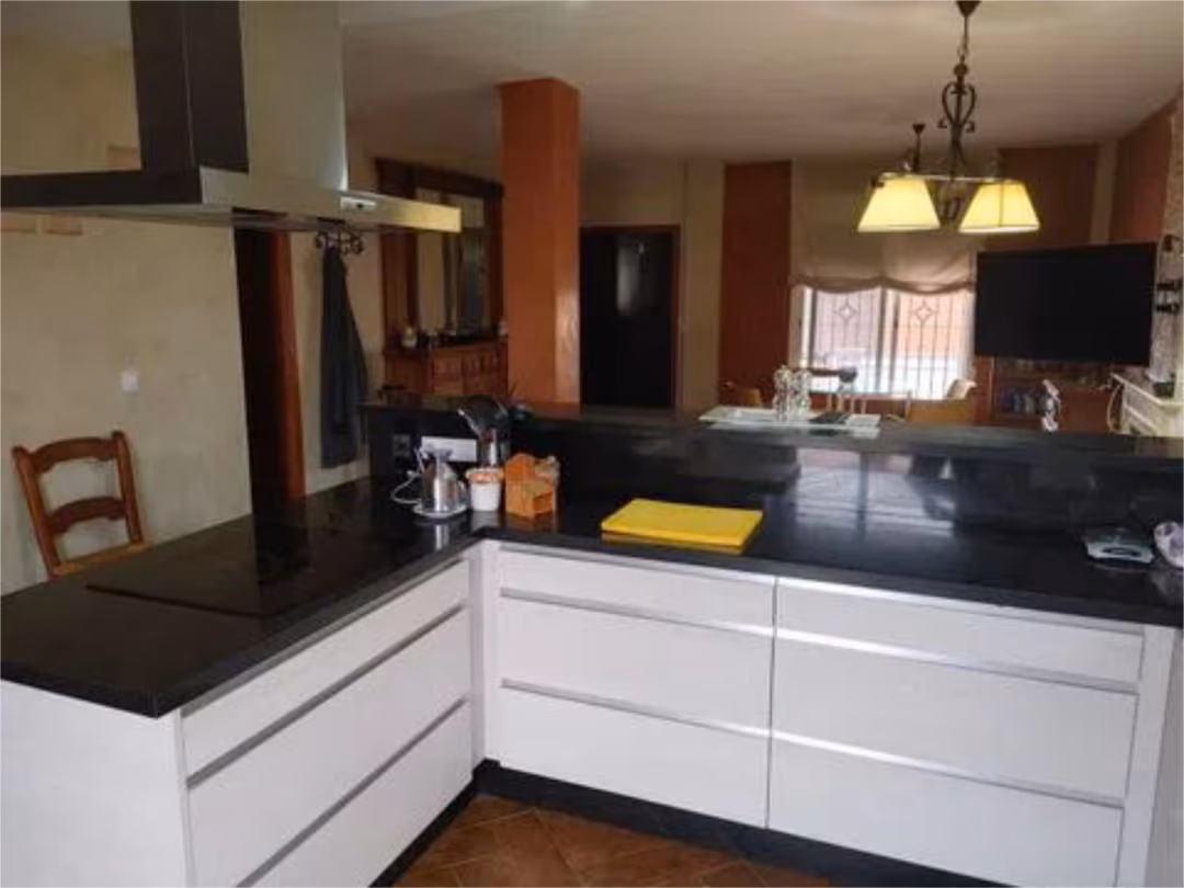 Chalet en  Calle Proyecto Hombre 14 - Foto 4