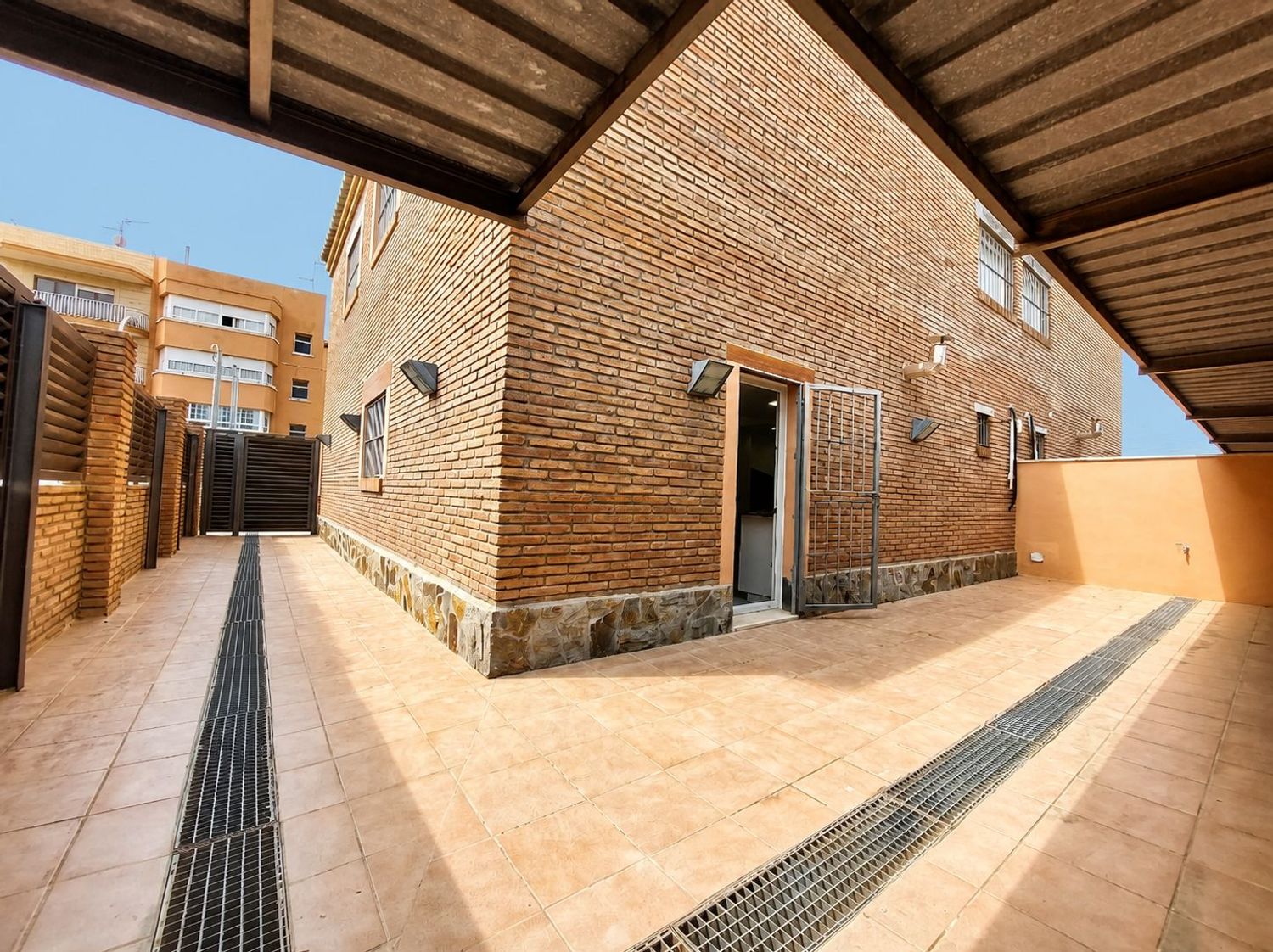 Chalet pareado en Calle Jaume Rafel, 7 - Foto 2