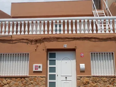 Casa adosada en  Partida Solana 14 - Foto 1