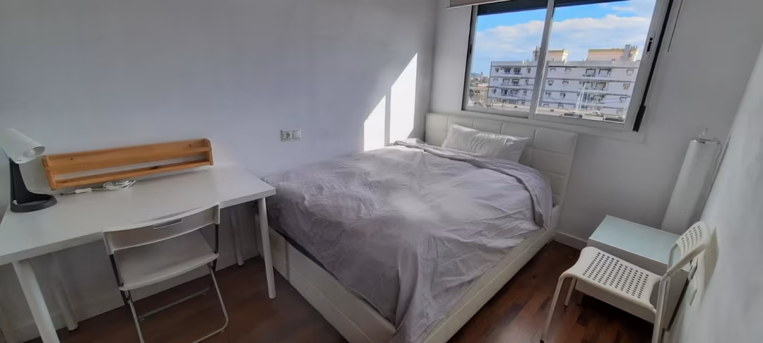 Piso en  Avenida 3 de Abril de 1979 1 - Foto 16