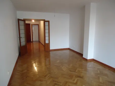 Piso en calle de Santa Casilda, 1