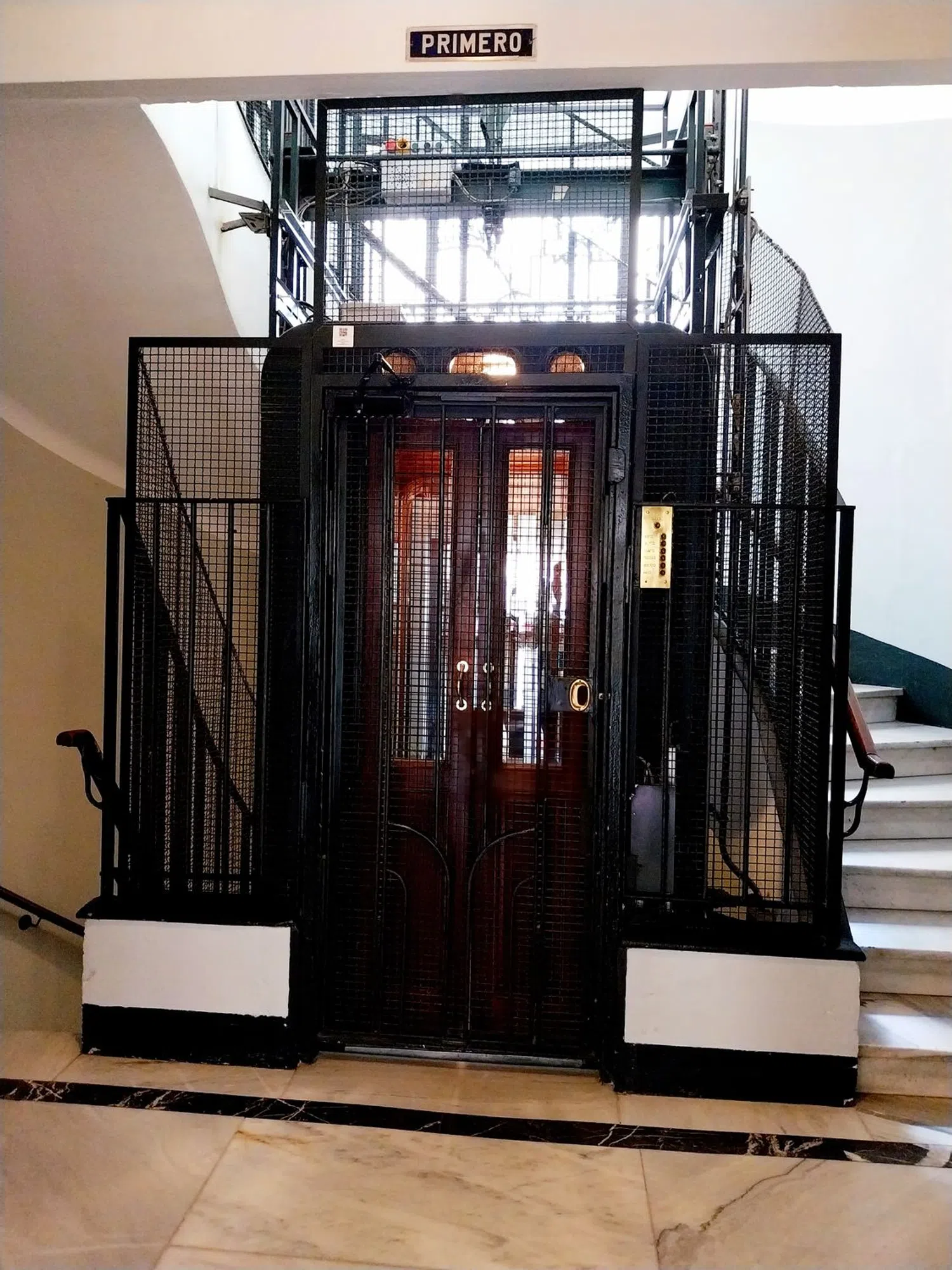 Piso en calle de Zorrilla, 18 - Foto 2