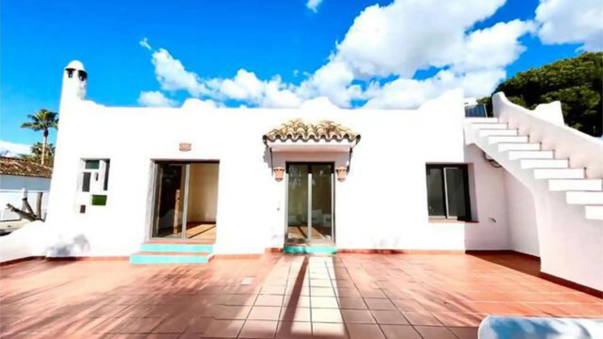 Casa adosada en Nagüeles - Foto 3