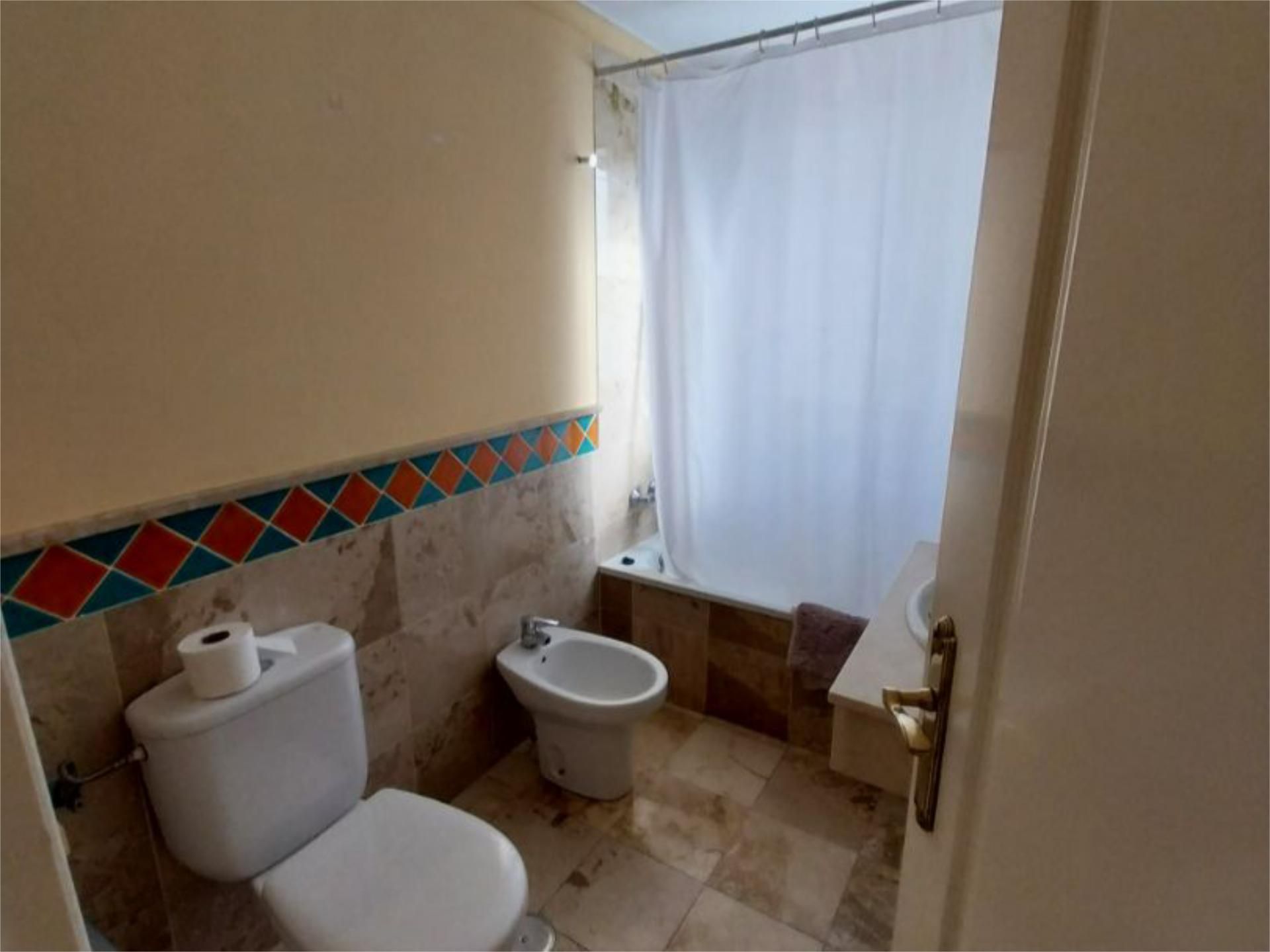 Piso en  Avenida Principe Salman 2 - Foto 21