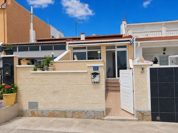 Chalet adosado en Calle Costa de Garraf, 25, Rojales Hills - Rosa Bungalows - Foto 1