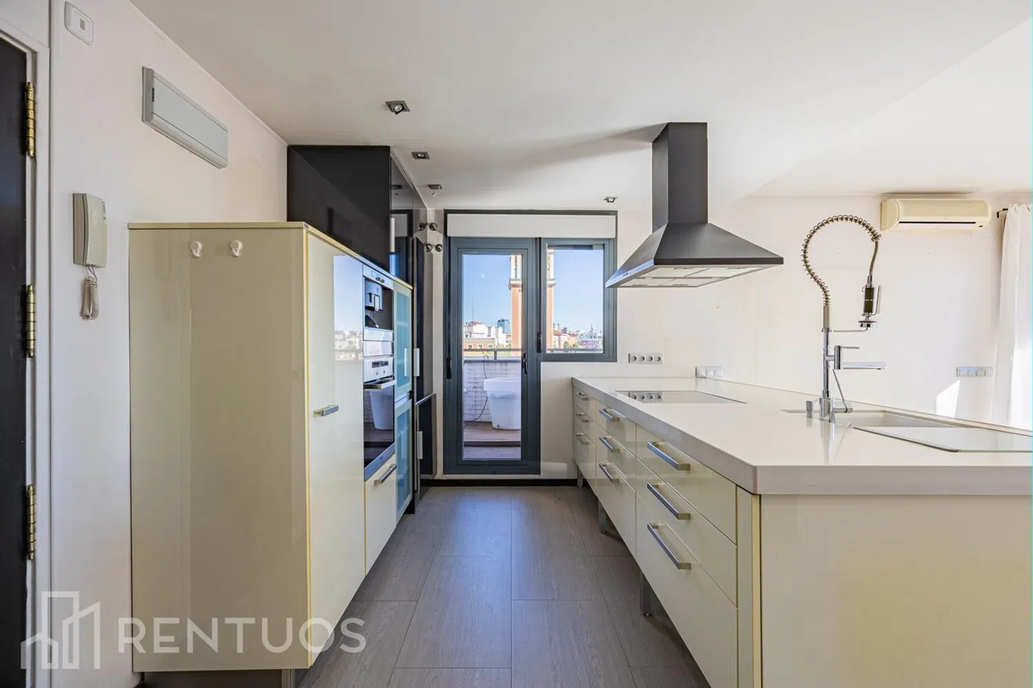 Piso en calle de Guillermo de Osma - Foto 10