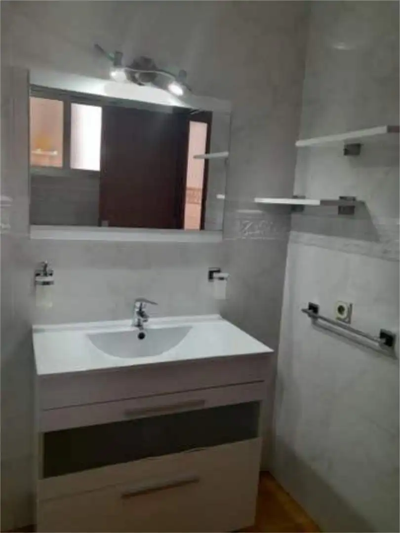Piso en Hinojosa del Duque - Foto 9