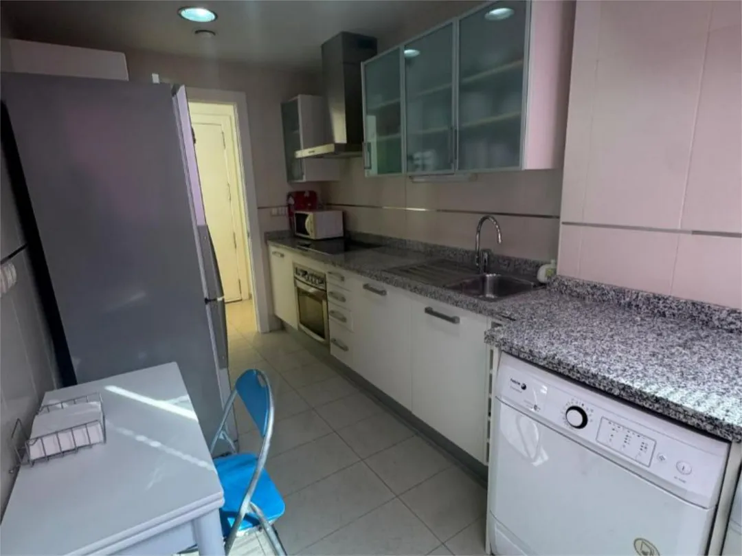 Piso en  Calle Derramador 10 - Foto 8