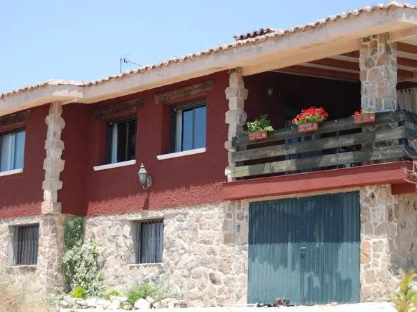 Casa rural en Calle Calas de Guisando s/n - Foto 4