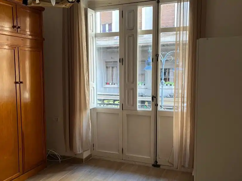 Piso en  Carrer d'Àngel Guimerà 6 - Foto 6