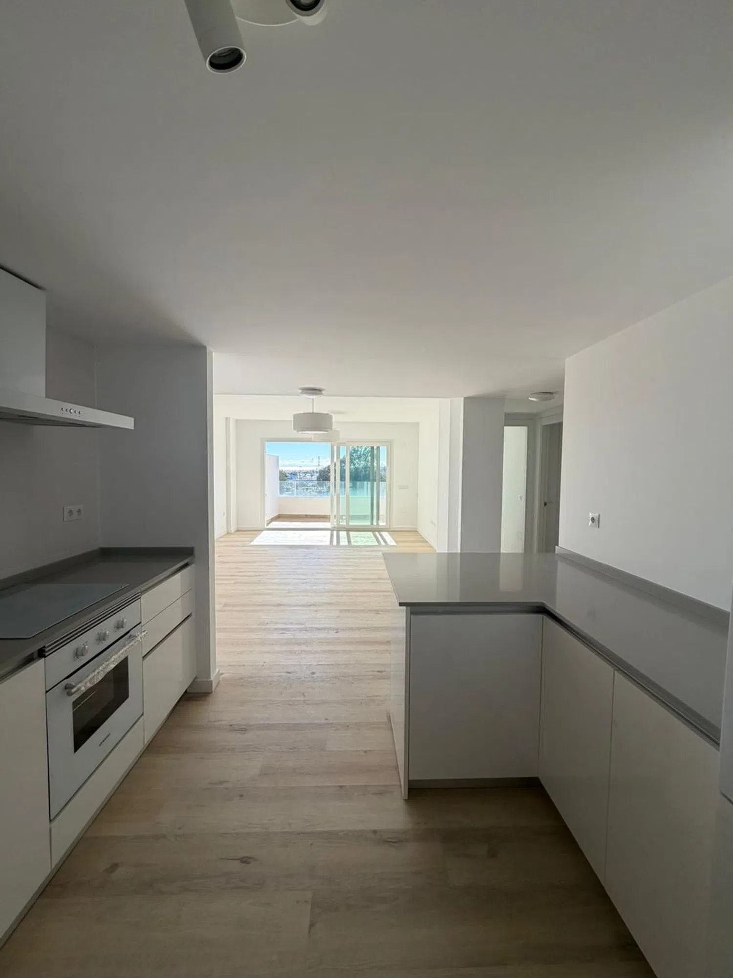 Piso en avenida Miguel de Cervantes, 2 - Foto 2