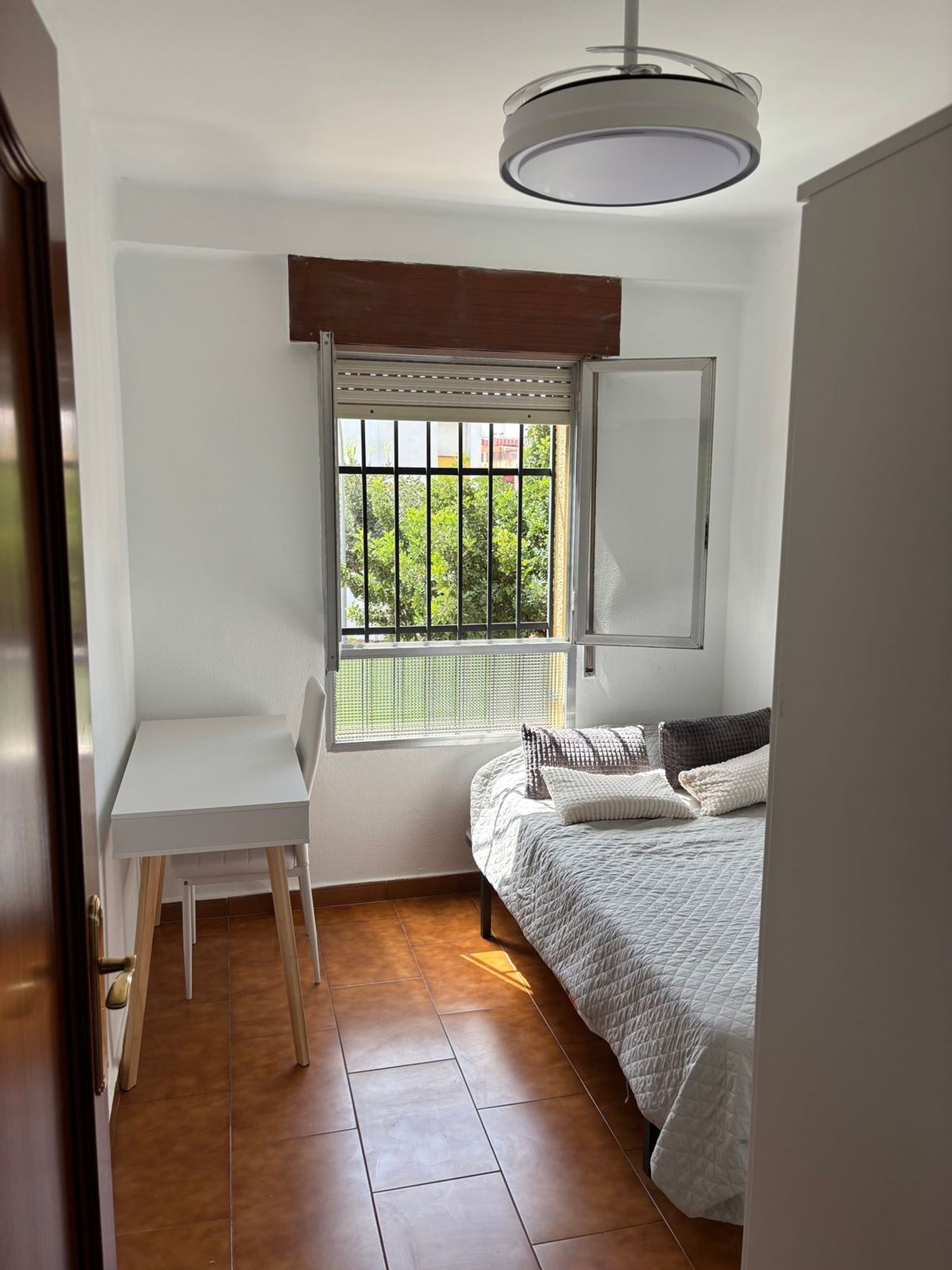 Piso en Calle Tarrasa, 1, Huerta de la Reina - Foto 15