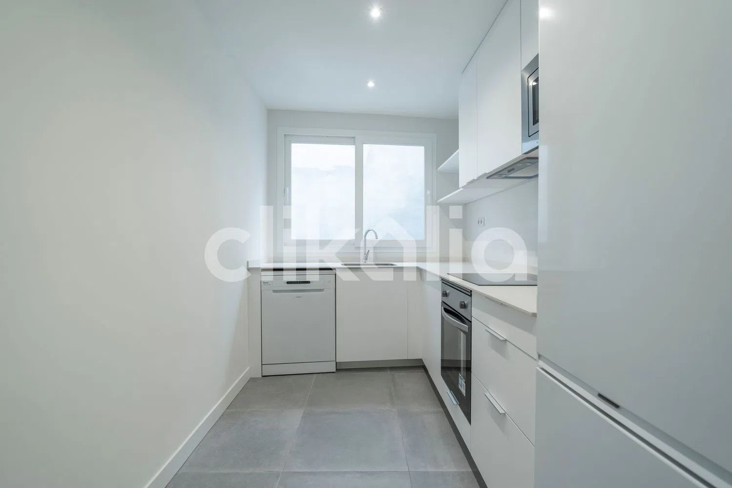 Piso en calle del Nou d'Octubre - Foto 6