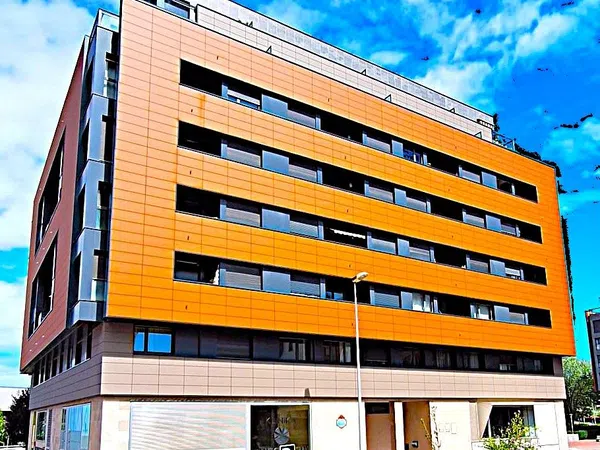 Piso en Plaza El Desierto, 2, Lasesarre, Lasesarre - Foto 1