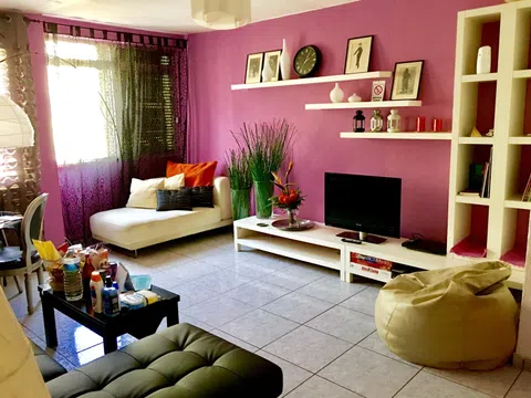 Piso en calle Poetas Hermanos Machado, 25