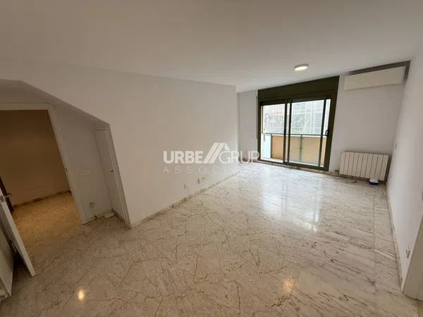Dúplex en Calle de la Cisterna, Centre - Foto 1