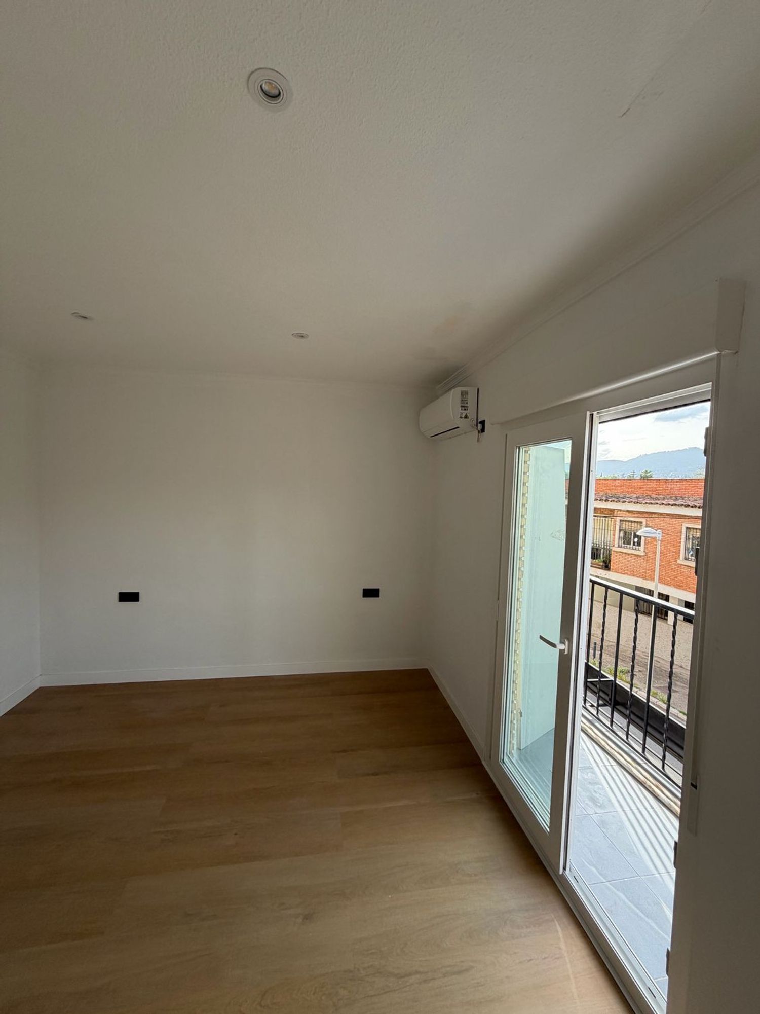 Piso en Barrio Naranjo - Mirabueno - Foto 7