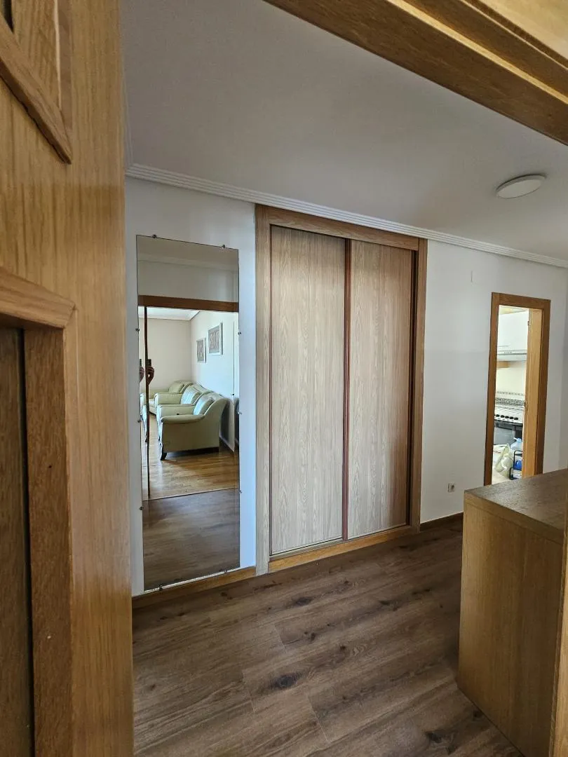 Piso en  Calle Doctor Alfonso Chiscano Díaz 8 - Foto 30