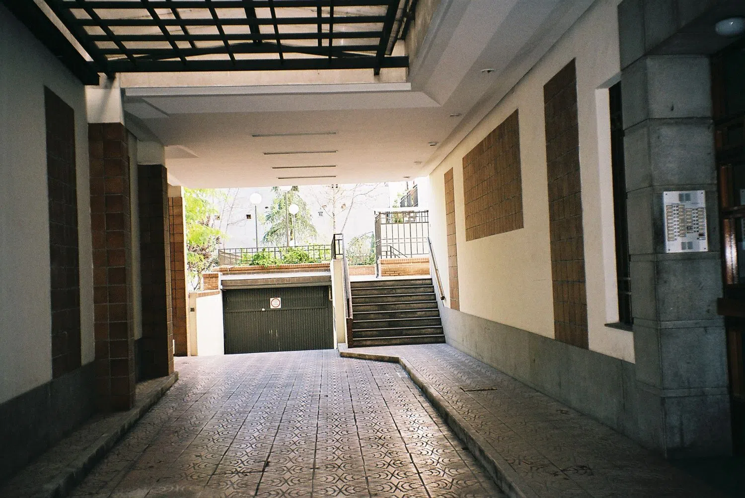 Ático en calle del Mesón de Paredes, 56 -58 - Foto 1