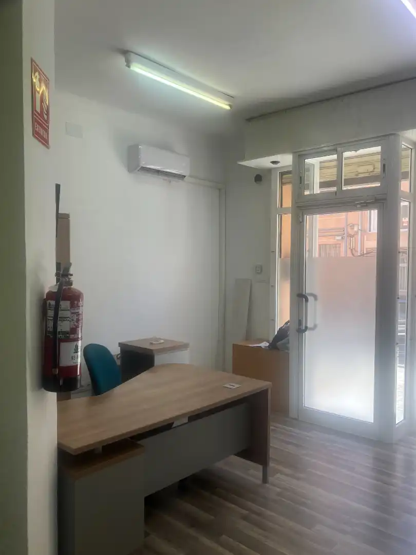 Local comercial en  Carrer del Doctor Robert - Foto 11