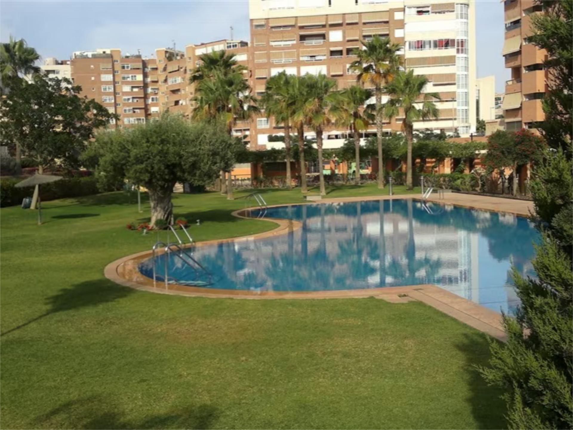 Piso en  Carrer Periodista Asuncion Valdes 3 - Foto 5