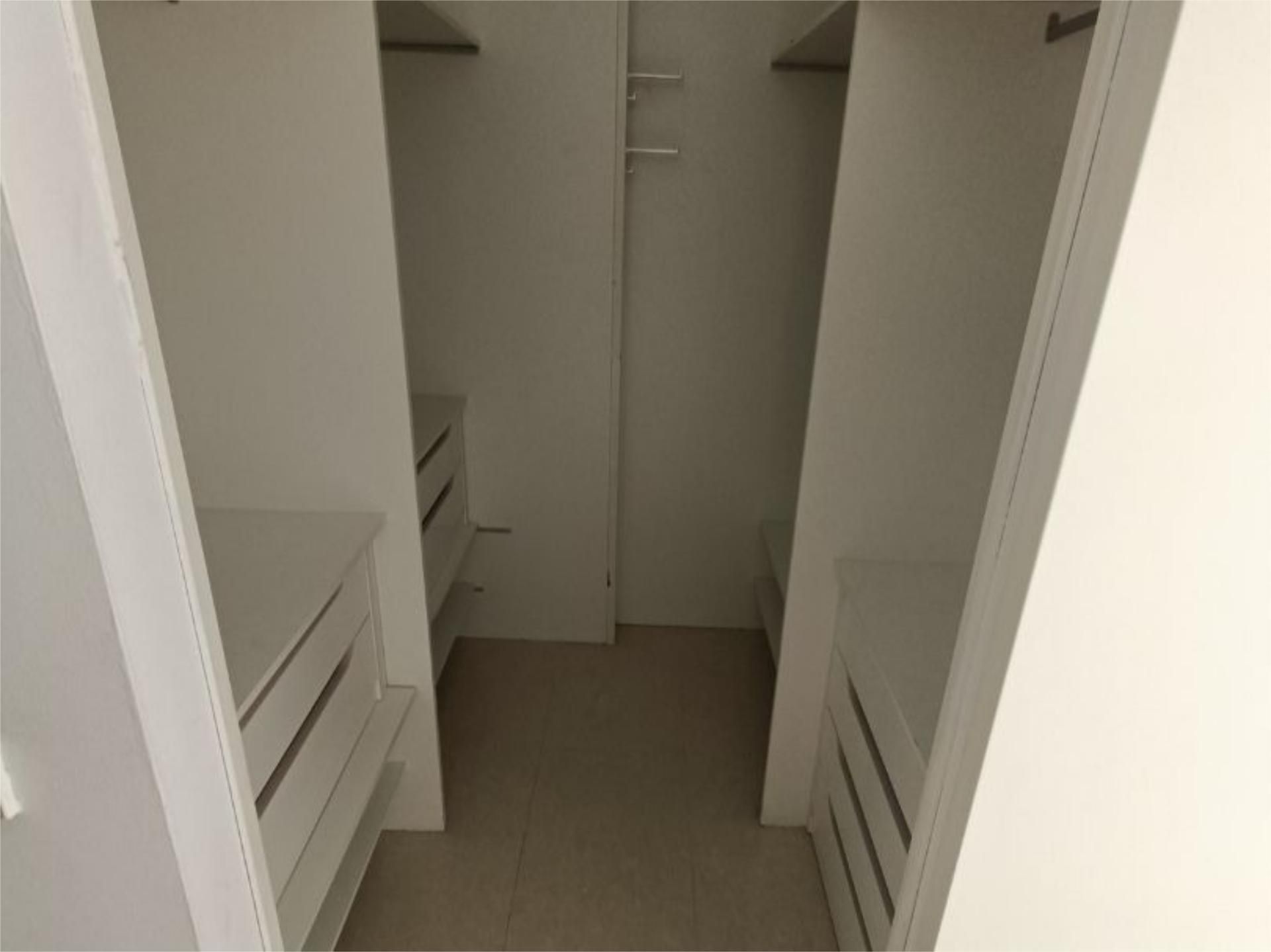 Piso en  Calle del Amparo 103 - Foto 10