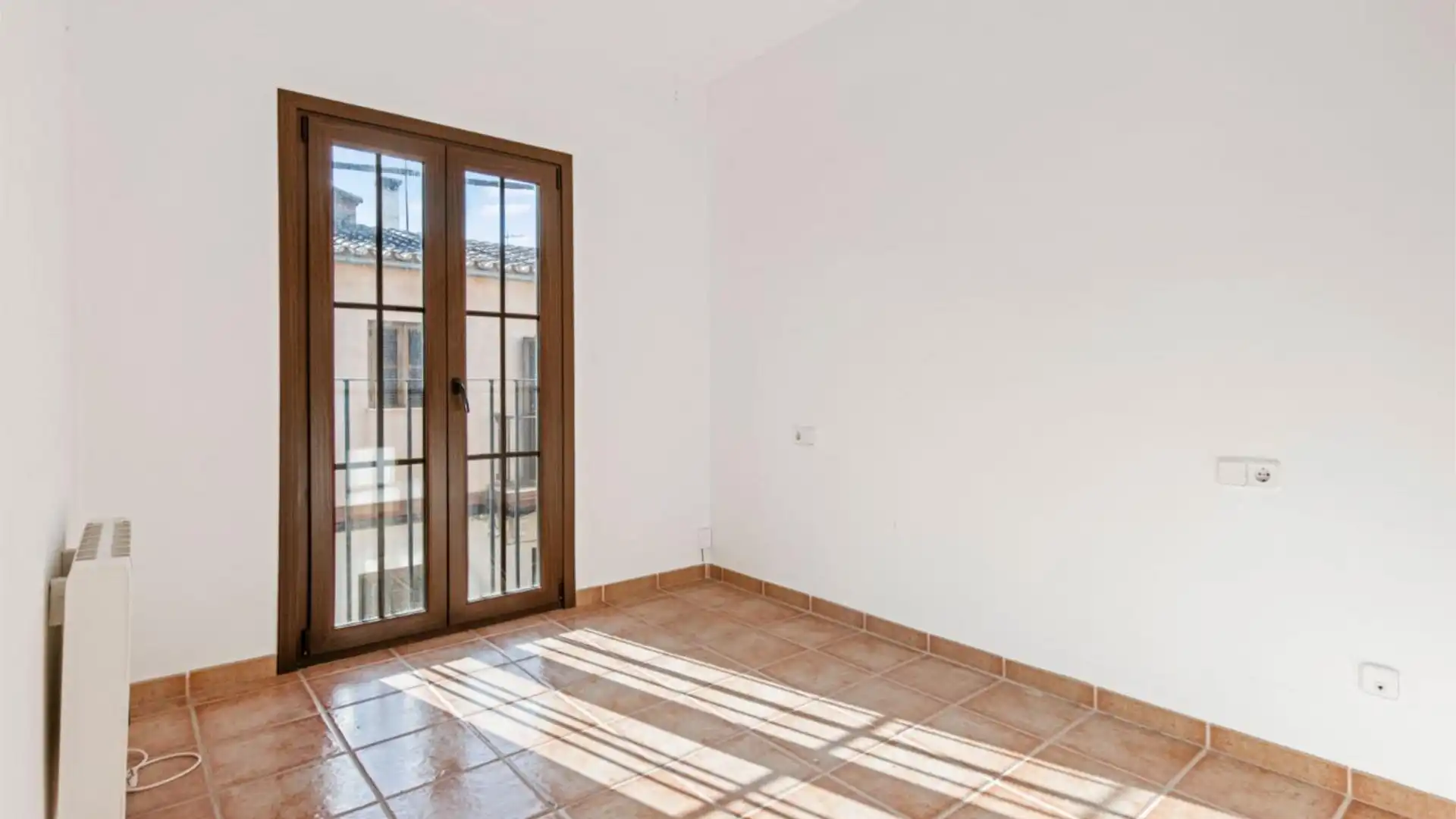 Casa adosada en  Carrer de la Palmera 23 - Foto 11