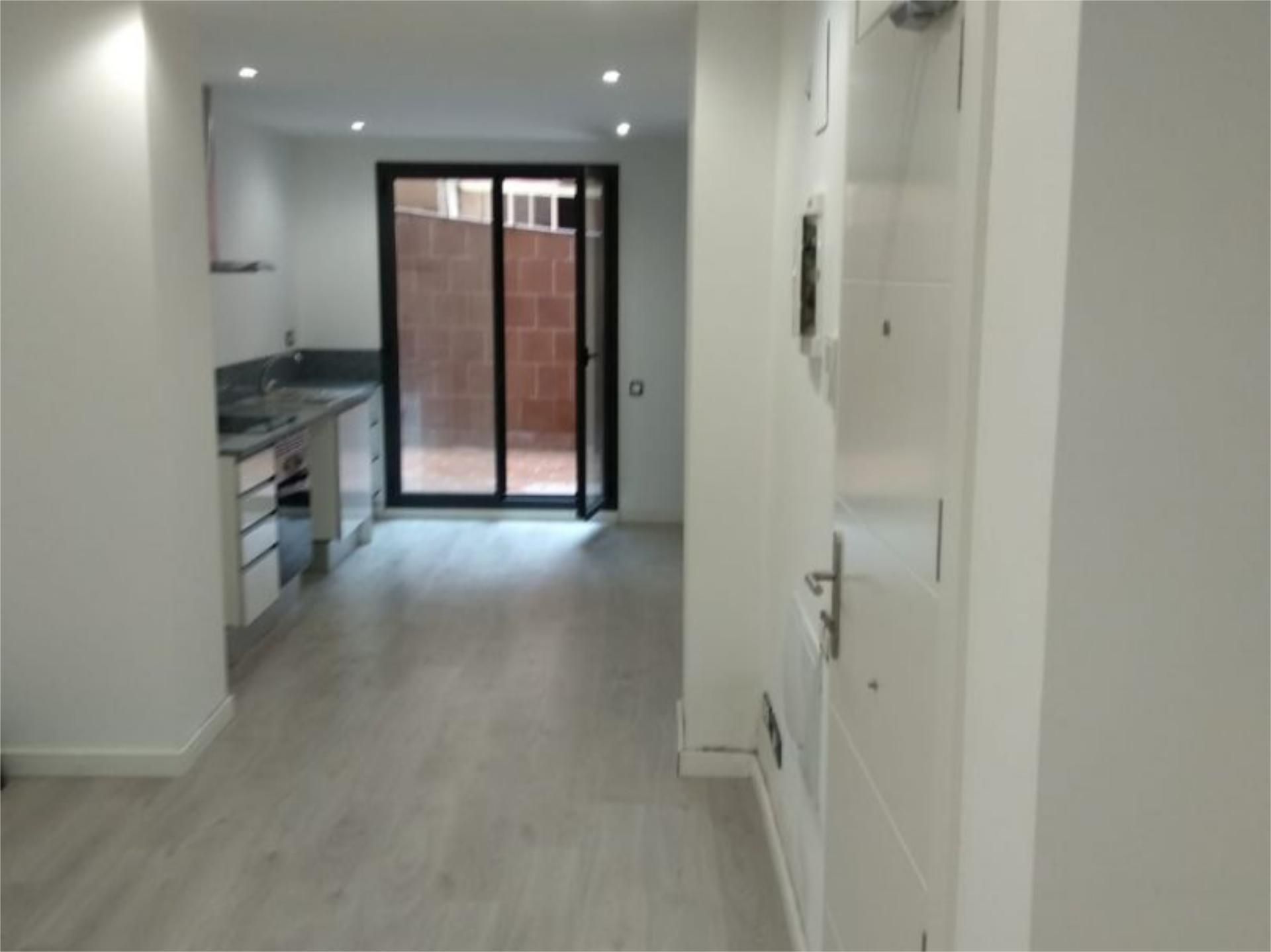Loft en  Carrer d'Escornalbou 44