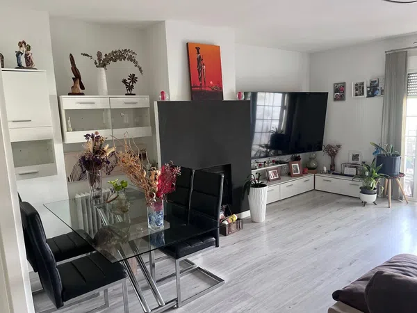Chalet adosado en Calle de Bruna Vázquez, 63 - Foto 4