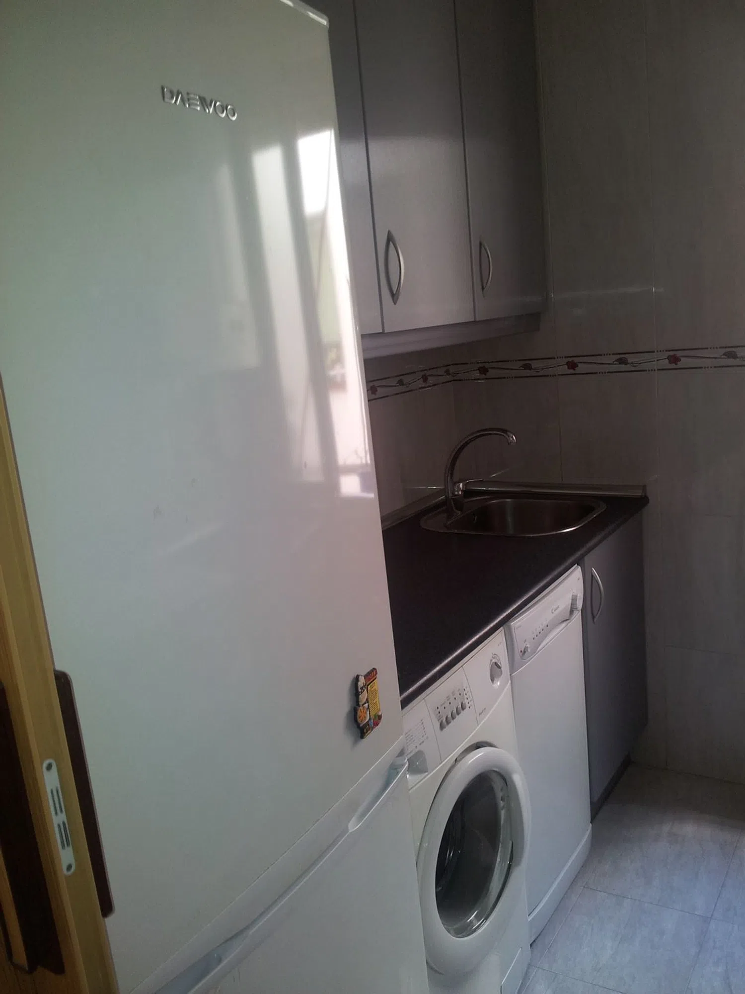 Piso en calle de Santa Casilda, 8 - Foto 3