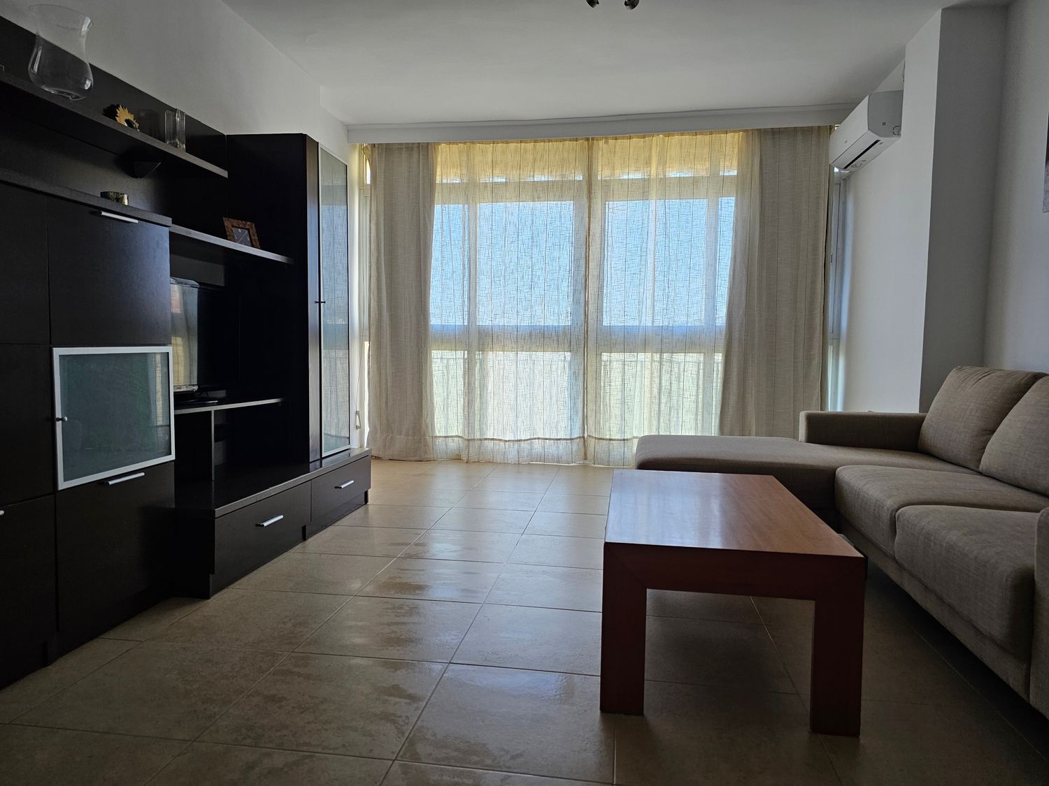 Piso en calle Nuzas, 6 - Foto 2