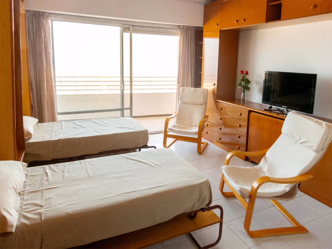 Apartamento en  Calle Poeta Vila y Blanco 4 - Foto 2